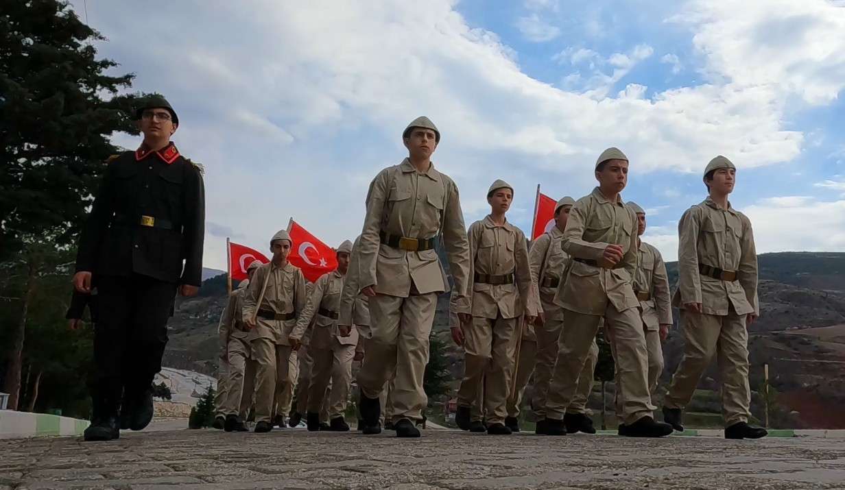 15’liler ruhu Tokat’ta yeniden canlandı
?v=1