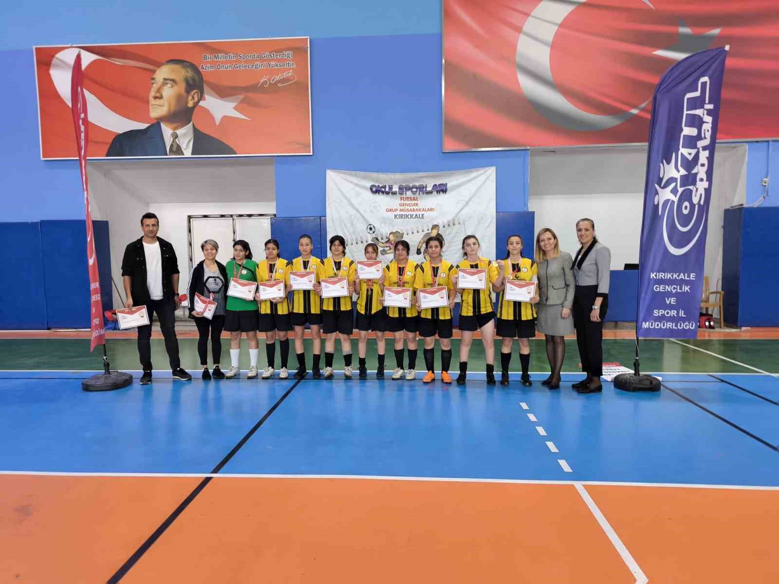 Eskişehir’in kız futsal takımı bölge şampiyonu oldu
?v=1