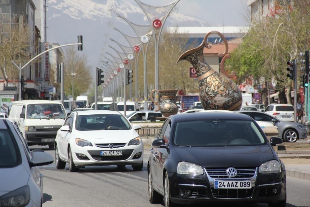 Erzincan’da araç sayısı 78 bin 34 oldu
?v=1