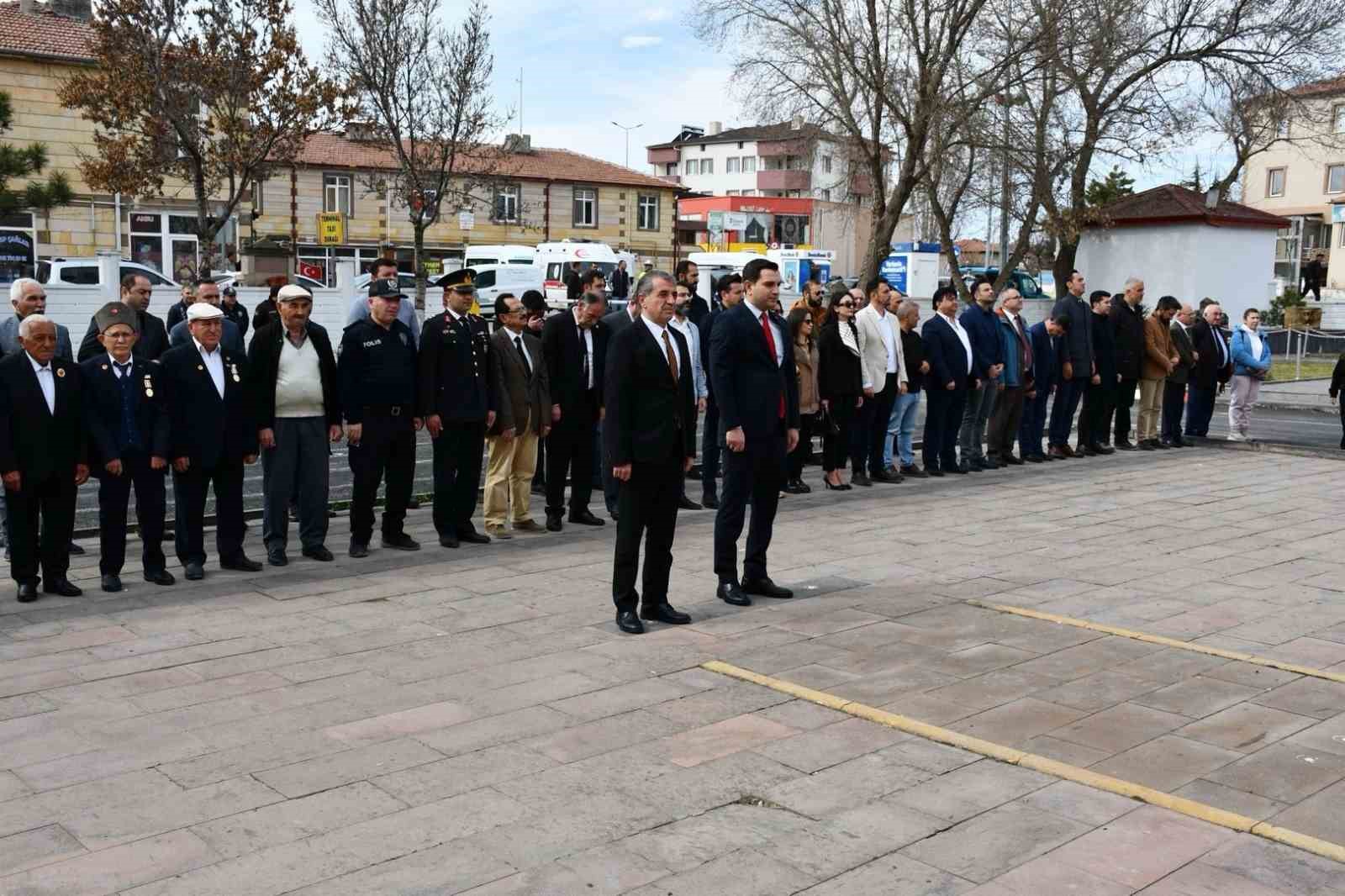 Tomarza’da 18 Mart Çanakkale Zaferi ve Şehitleri Anma Günü programı düzenlendi
?v=1