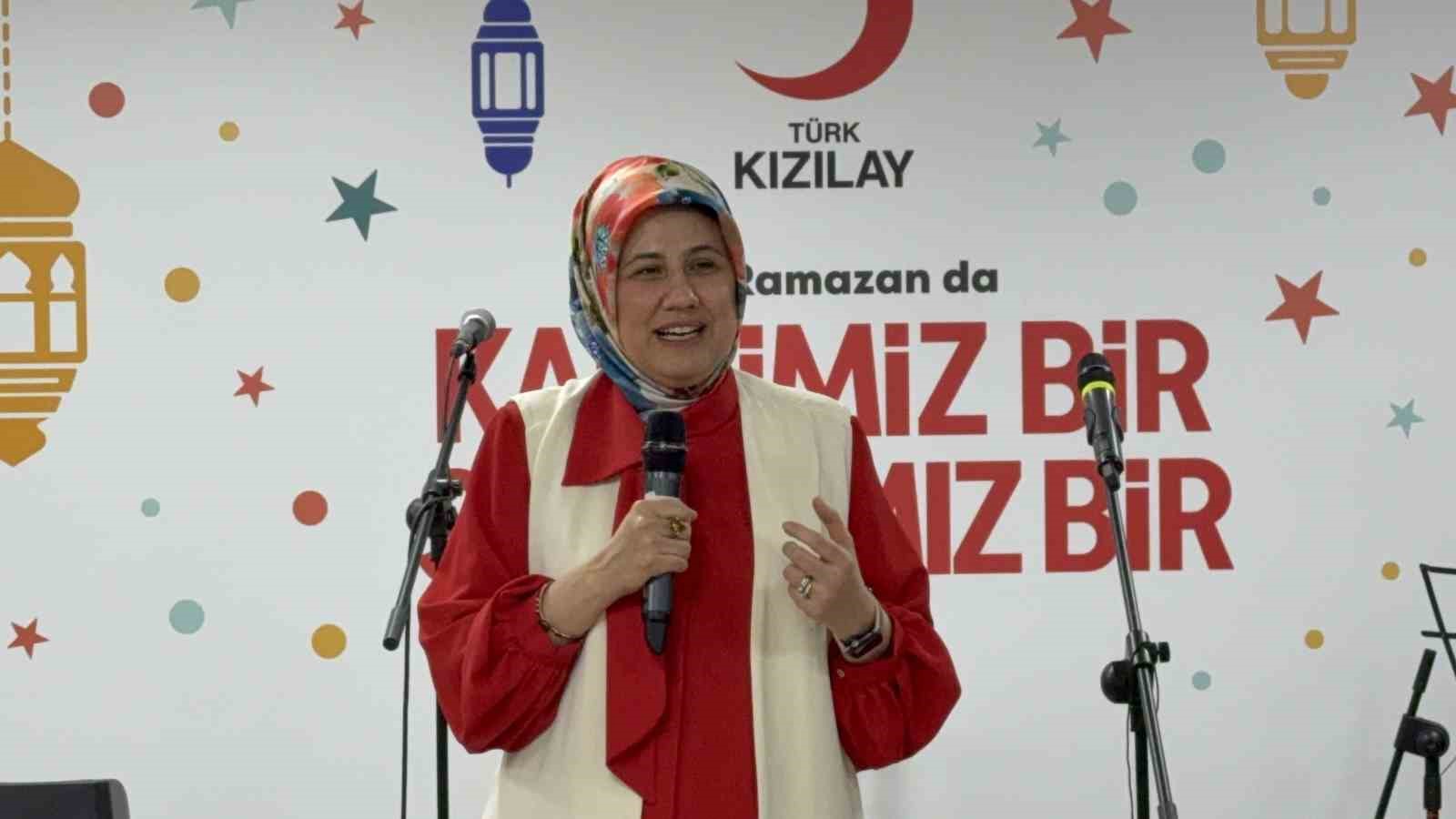 Huzurevi sakinleri iftarda buluştu
?v=1