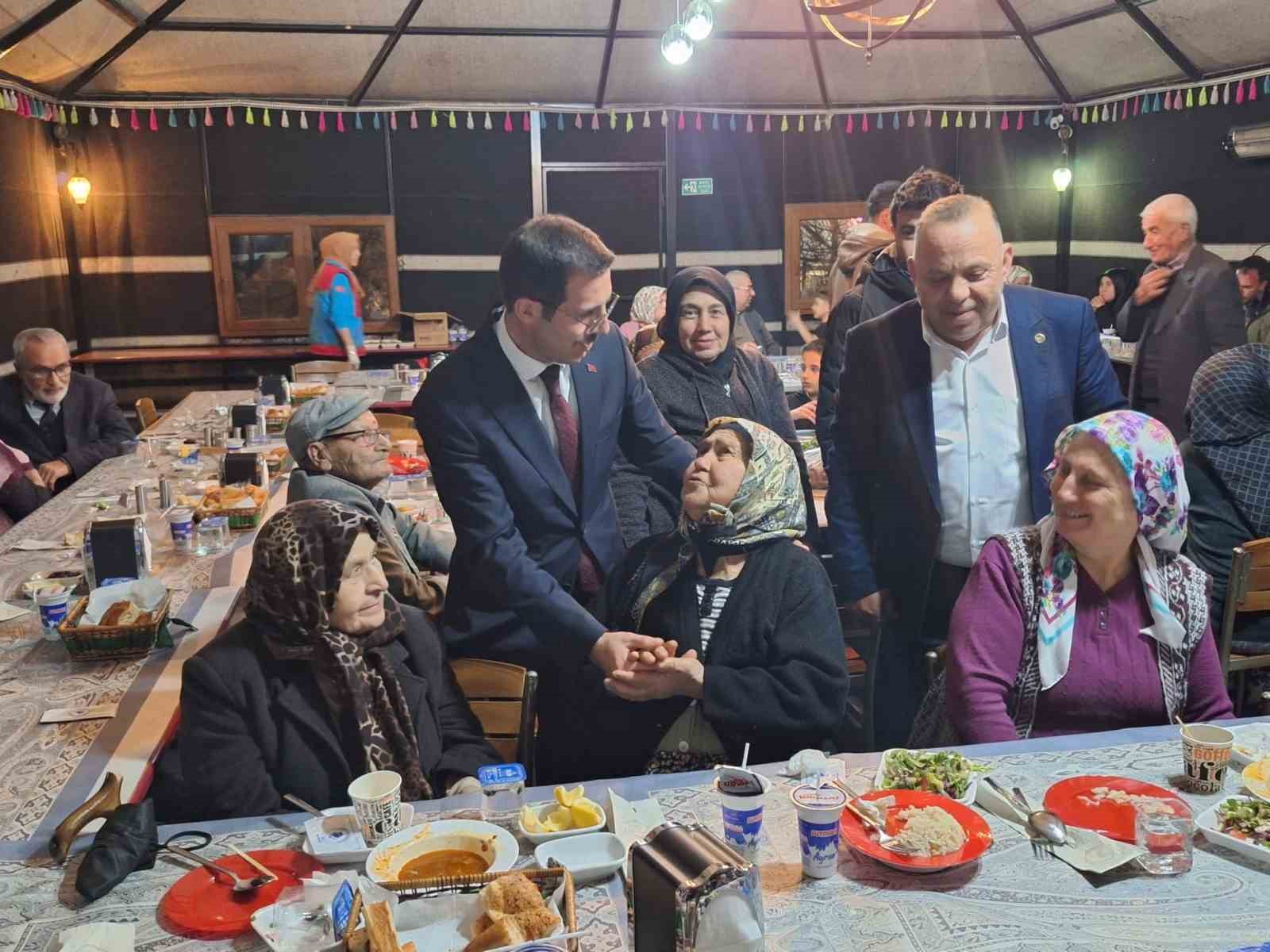 Kaymakam Polat, Şehit yakınları ve Gazilerle iftar programında buluştu
?v=1