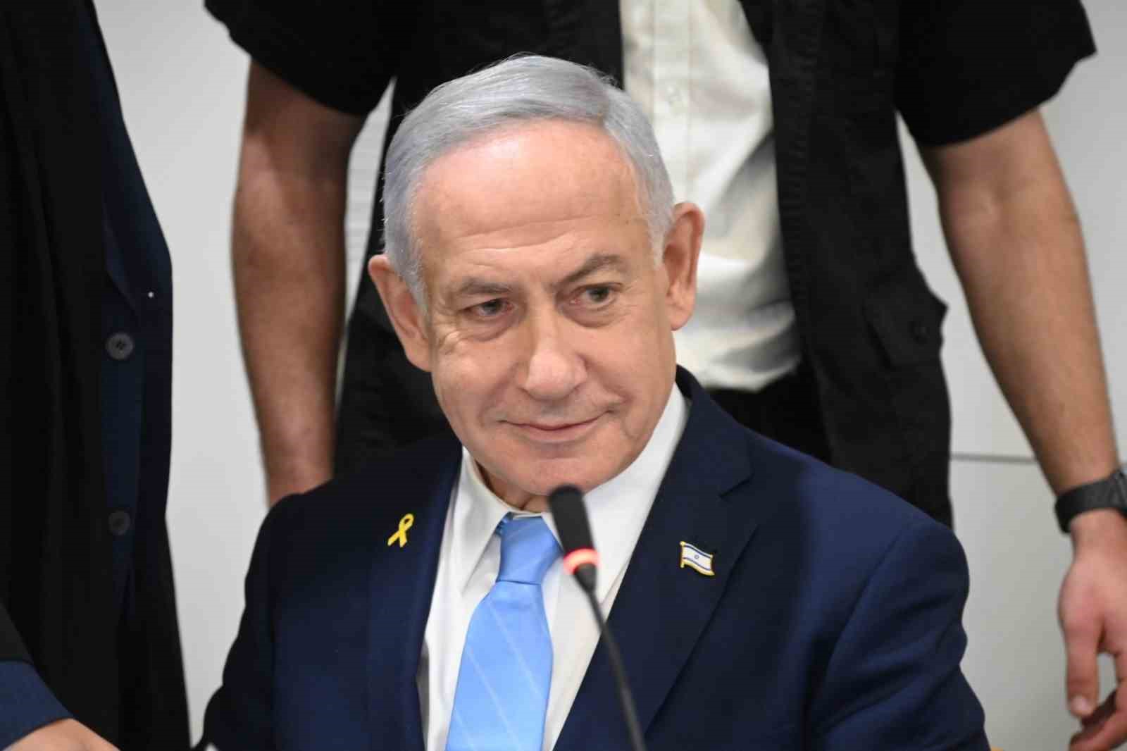 Netanyahu:  Şu andan itibaren müzakereler sadece ateş altında yürütülecek 
?v=1