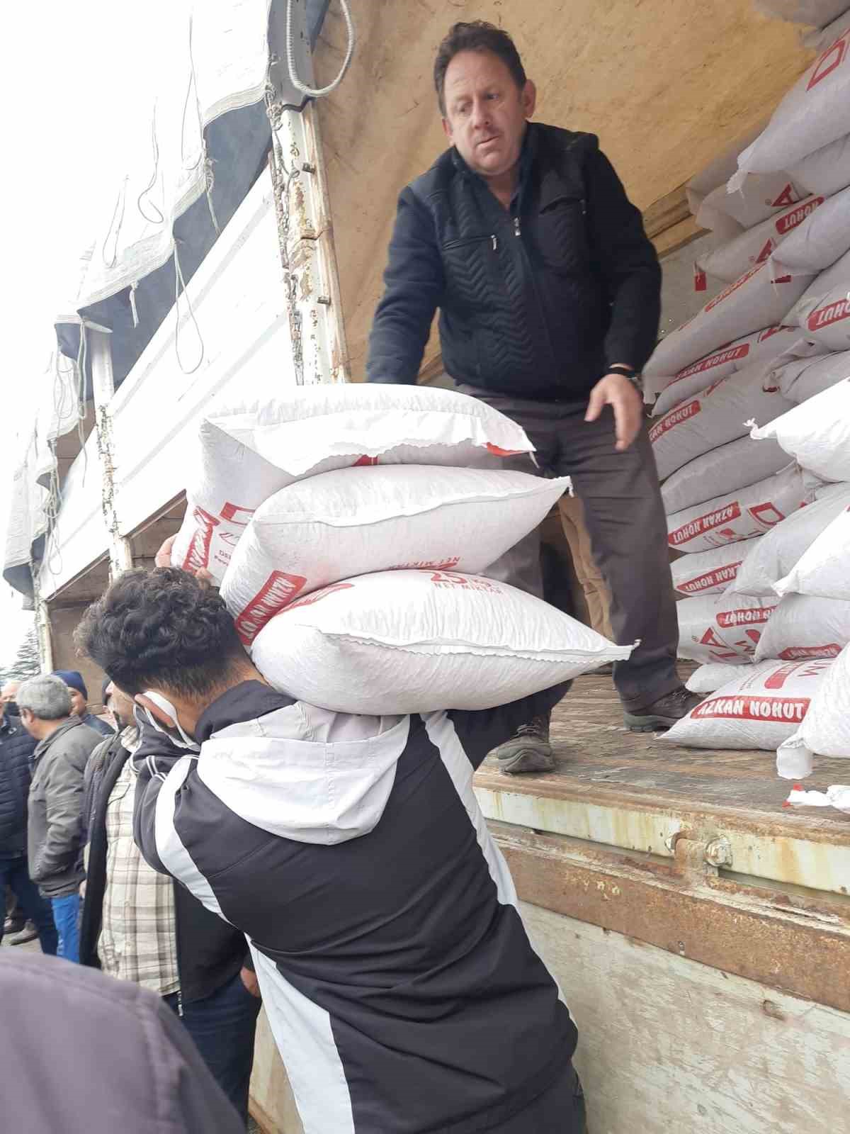 Beyşehir’de çiftçilere hibe destekli nohut tohumu dağıtılacak
?v=1