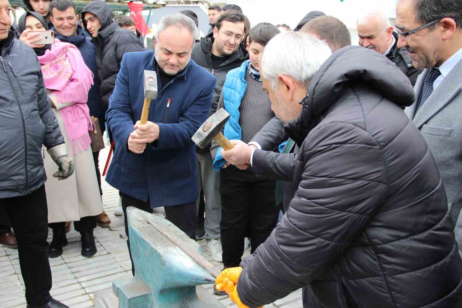 Çorum’da baharın gelişi coşkuyla kutlandı
?v=1